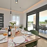Donatus Zadarvillas Villa